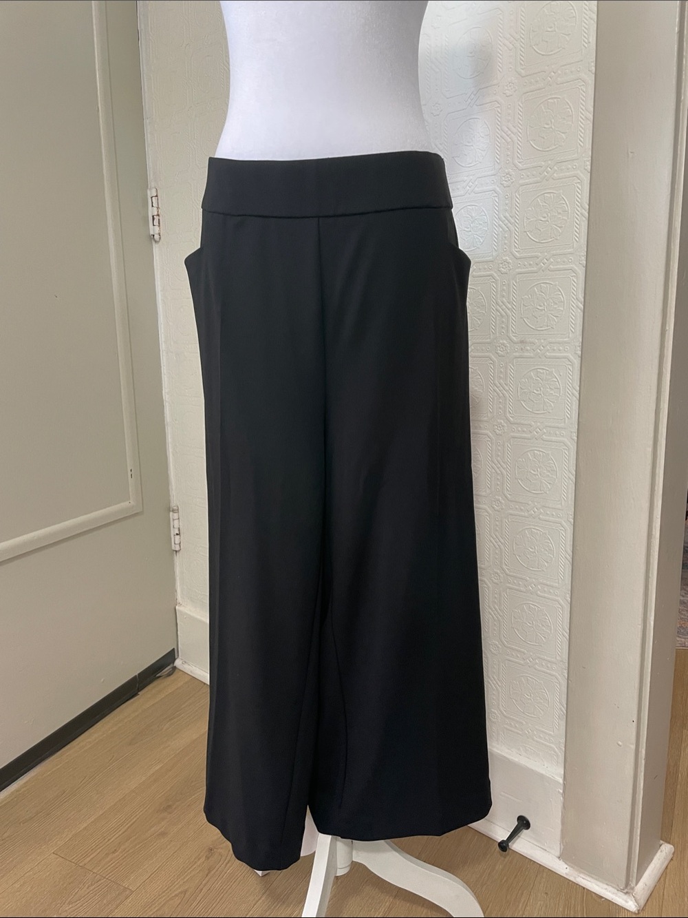 Torrid Black Wide-Leg Palazzo Pants with Pockets